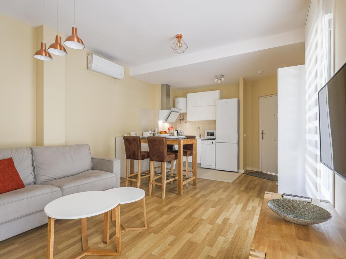 Apartamento 1 Habitacion Plaza San Julian Centro Sevilla Eksteriør bilde